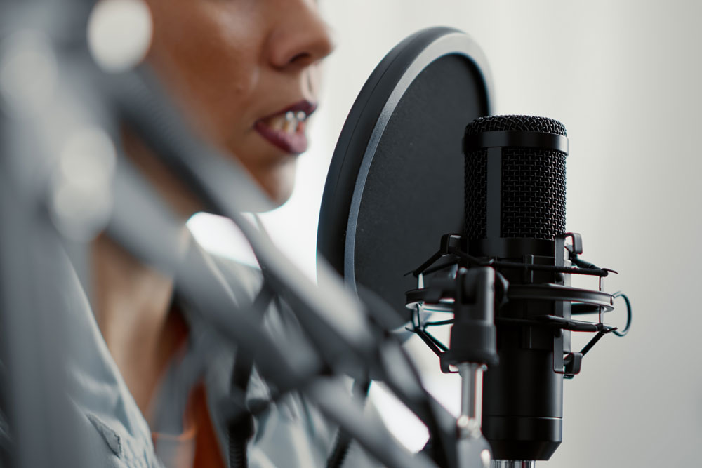 Técnicas de relajación para mejorar la voz